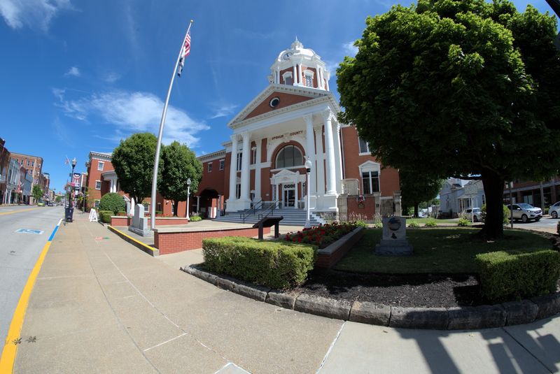 A Town Story That Reportedly Began Inside A Sycamore Stump
