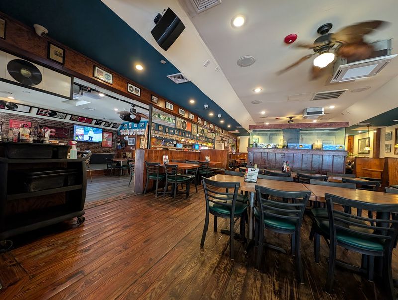 Abbey Road Pub and Restaurant, Virginia Beach, Virginia Abbey Road Pub and Restaurant, Virginia Beach, Virginia