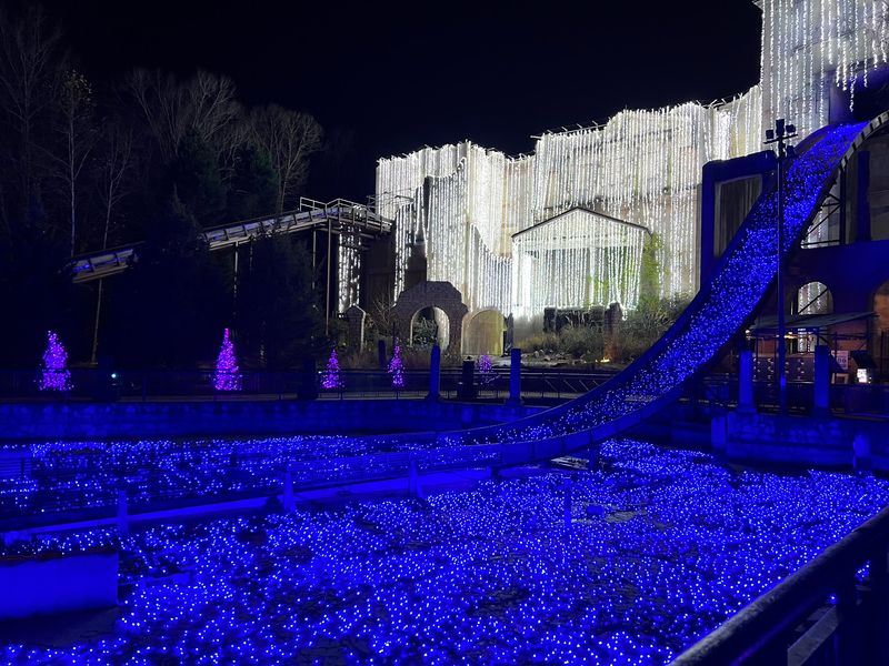 All Aboard A Steam Train That Hums Christmas Carols