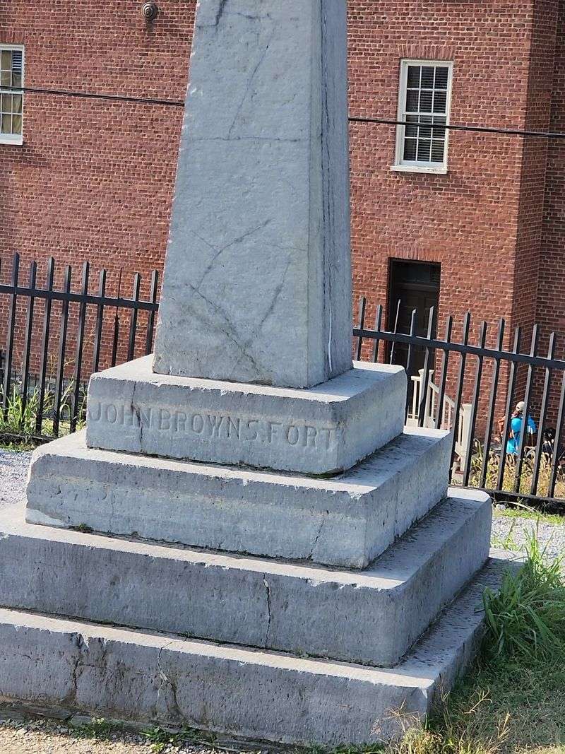 An Obelisk Worth Hunting For