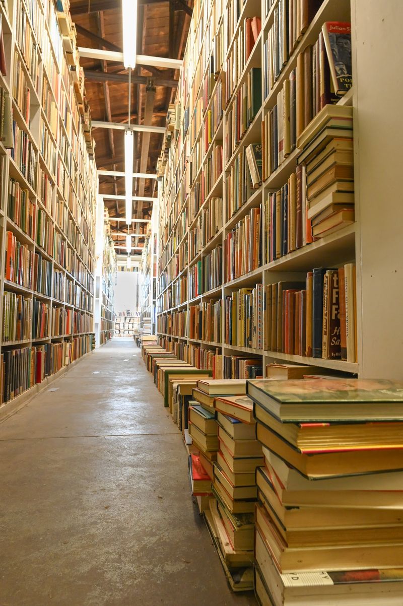 An Old Ford Dealership Turned Into A Temple Of Books An Old Ford Dealership Turned Into A Temple Of Books