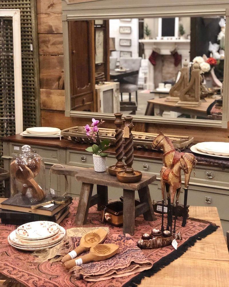 Antiques and Home Decor Bring the Old-Fashioned Feel Home