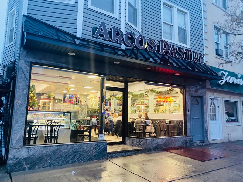 Arcos Pastry, Kearny, NJ Arcos Pastry, Kearny, NJ