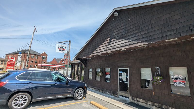 B & J's Family Diner, Parsons, WV B & J's Family Diner, Parsons, WV