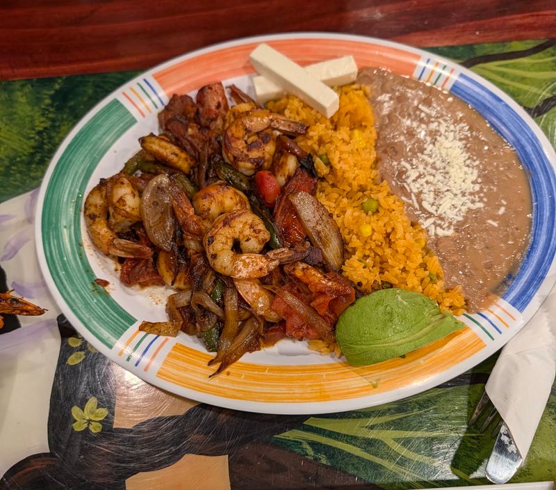 Big Plates Mean Bigger Leftover Plans Big Plates Mean Bigger Leftover Plans