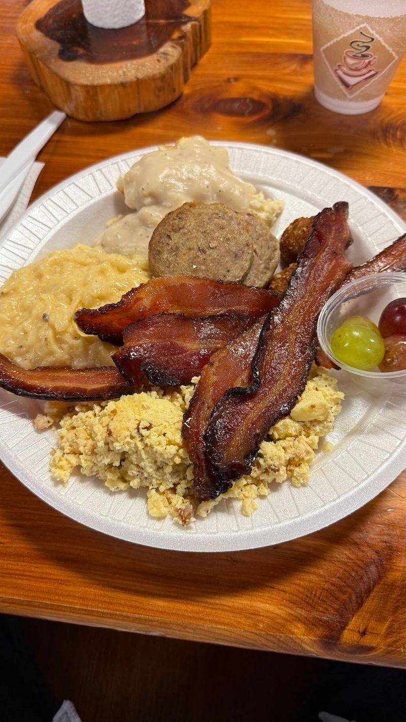 Biscuits And Gravy Bring The Comfort Factor