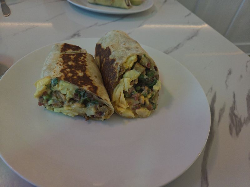 Breakfast Buzz-rito and the Steak Burrito Crowd