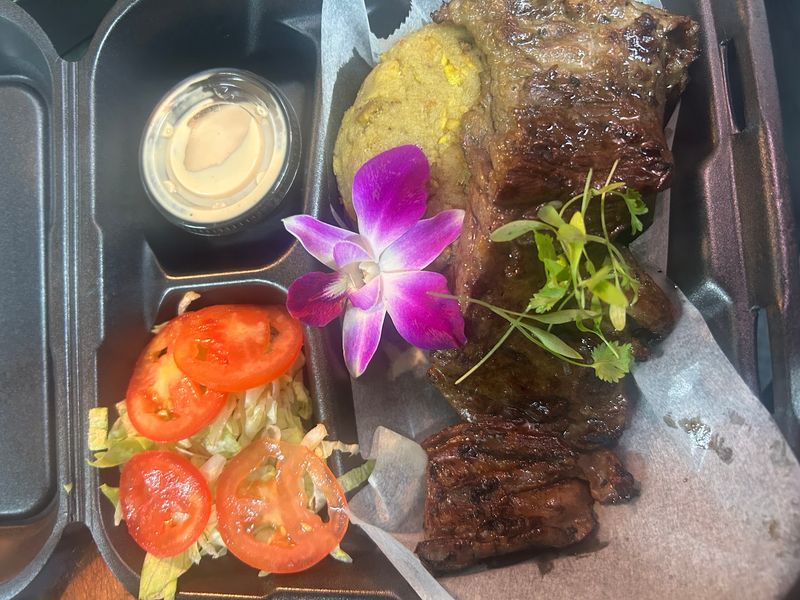 Bring Your Appetite for Steak, Snapper, and Sandwich Cravings Bring Your Appetite for Steak, Snapper, and Sandwich Cravings