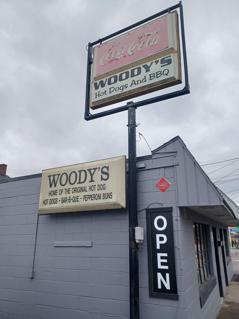 Cash, Hours and Directions Off I-79