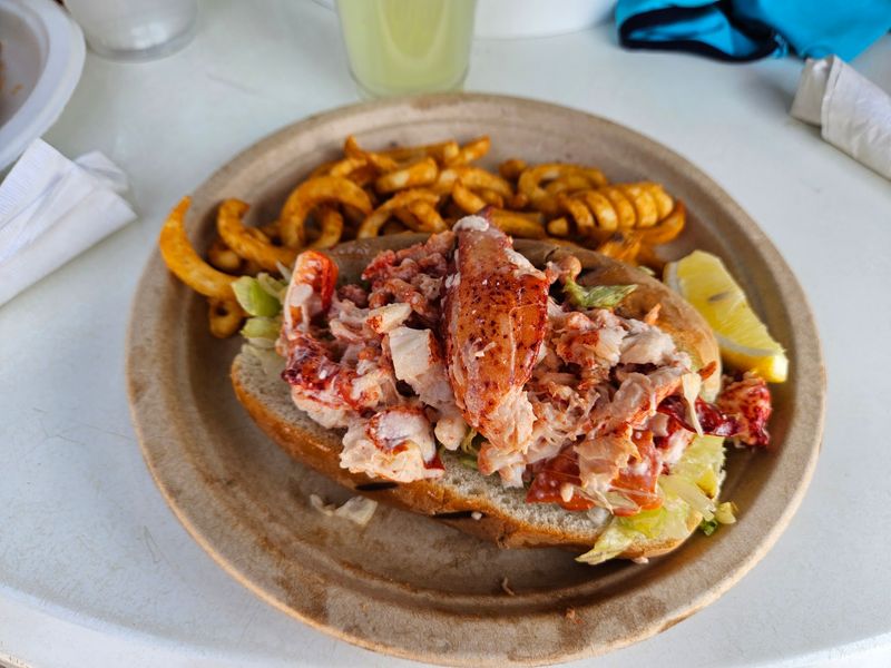 Casual Bites With a Beachy Twist Casual Bites With a Beachy Twist
