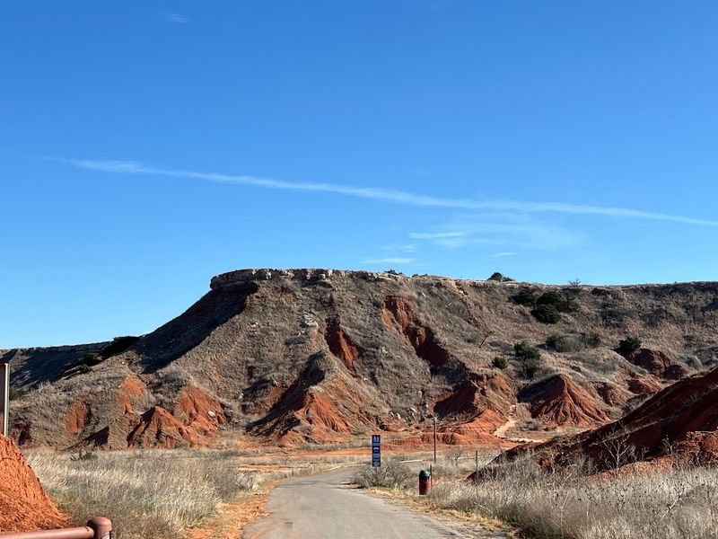 Cathedral Mountain Mesa Trailhead