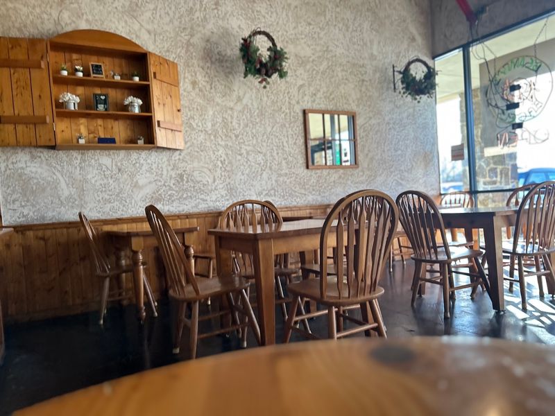 Chalkboards, Wooden Chairs, and Easy Mornings