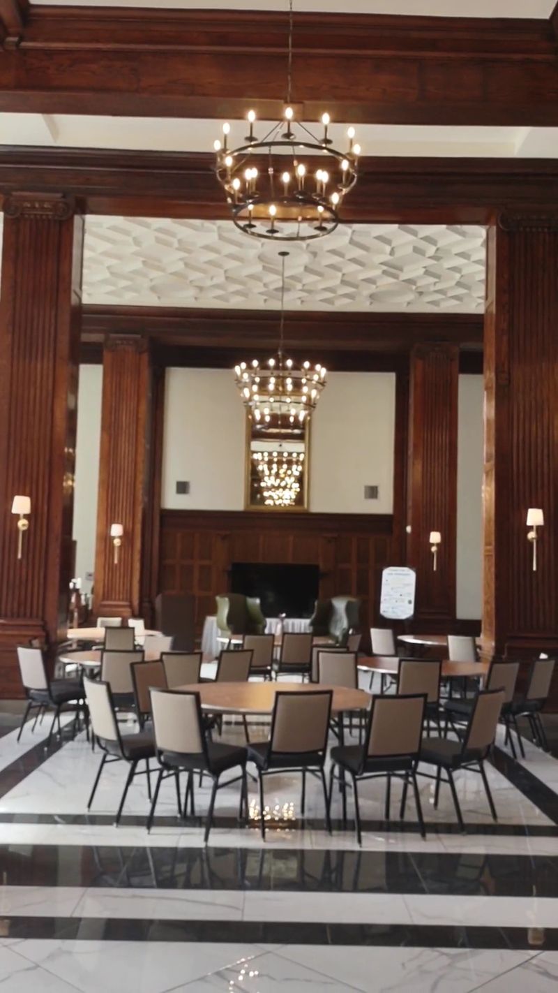 Chandeliers, Classic Architecture, and a Restored Lobby Chandeliers, Classic Architecture, and a Restored Lobby