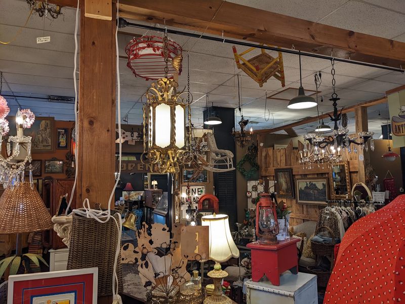 Chandeliers From Crystal to Sputnik