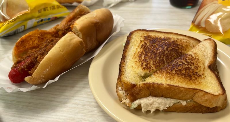 Chili Dogs With a World War II Backstory