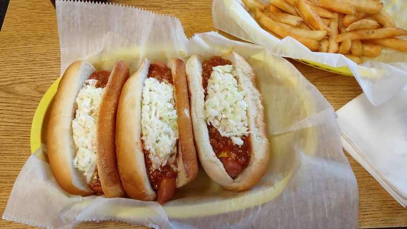 Chili-Slaw Dogs Worth the Long Drive Chili-Slaw Dogs Worth the Long Drive