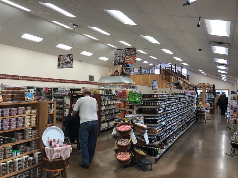 Chouteau and Its Plain-Living Neighbors