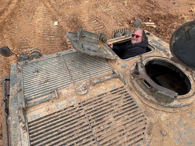 Climbing Into a 33,000-Pound Machine Climbing Into a 33,000-Pound Machine