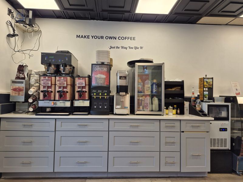 Coffee That Actually Keeps Up With The Bagels Coffee That Actually Keeps Up With The Bagels