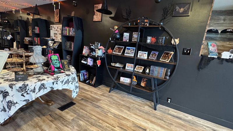 Comfy Nooks Make It Easy to Lose Track of Time