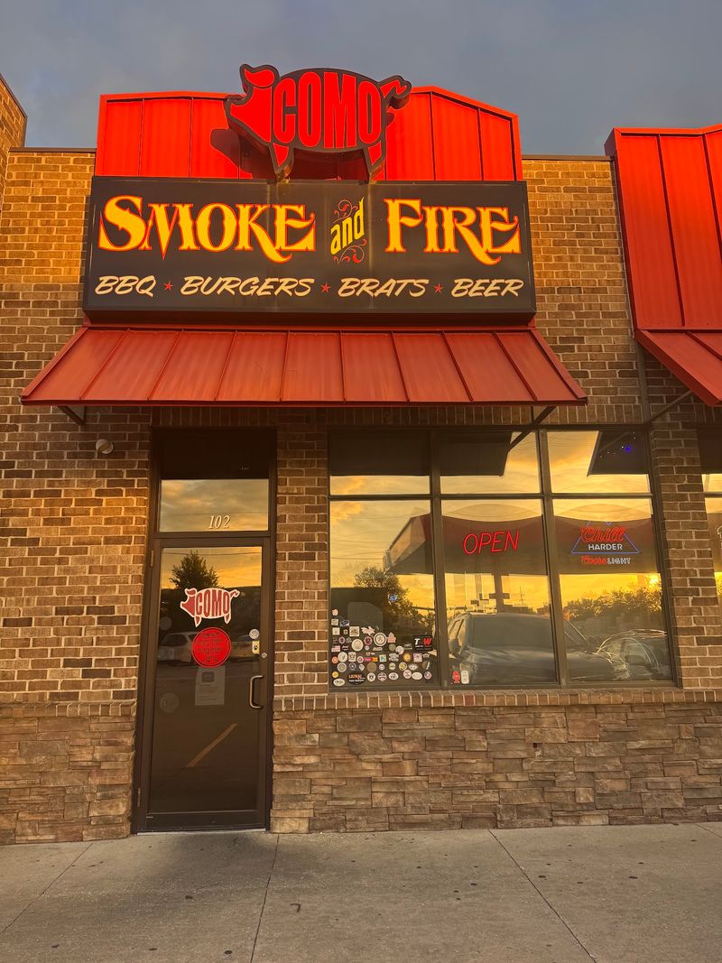 Como Smoke and Fire