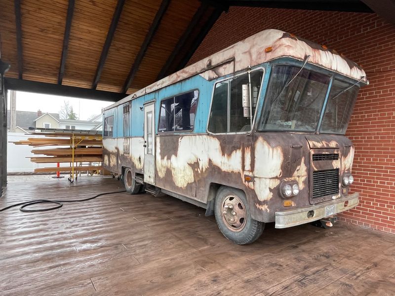 Cousin Eddie's RV Made the Trip to Ohio
