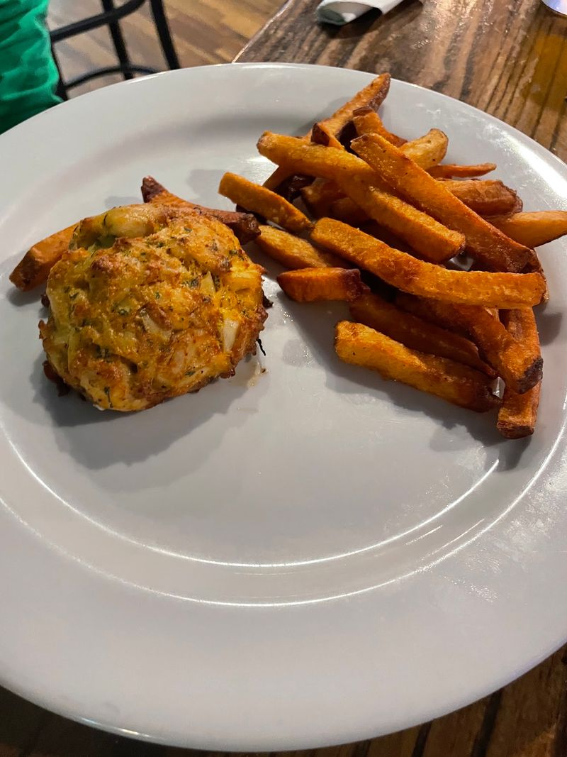 Crab Cakes Keep The Maryland Spirit Strong Crab Cakes Keep The Maryland Spirit Strong