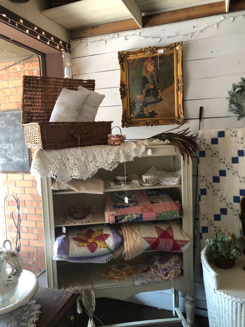 Crochet, Quilts, Books and Dishes Crochet, Quilts, Books and Dishes