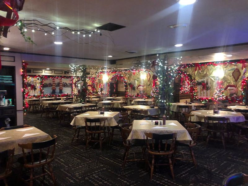 December Turns This Place Into A Holiday Showstopper