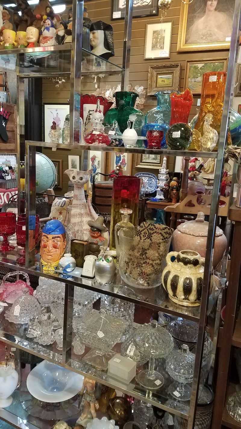Depression Glass and Mid-Century Kitchen Gems