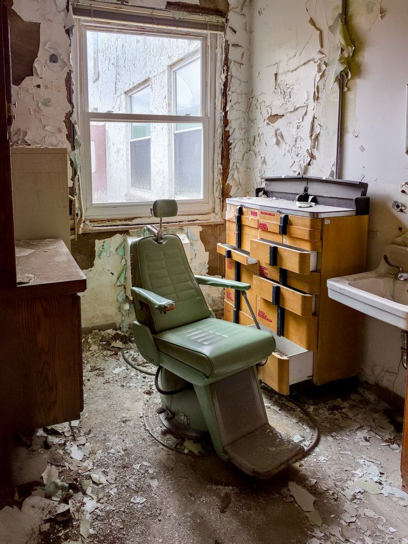 Desks, Chairs, and Peeling Paint Desks, Chairs, and Peeling Paint