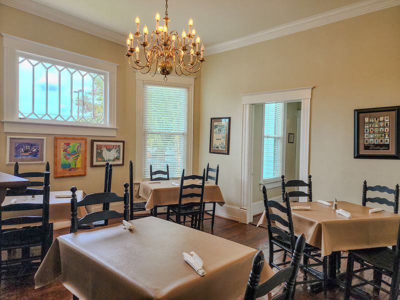 Dining Rooms Filled With Local Art Dining Rooms Filled With Local Art