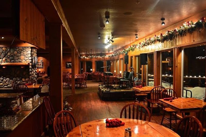 Dinner With Big Steakhouse Energy
