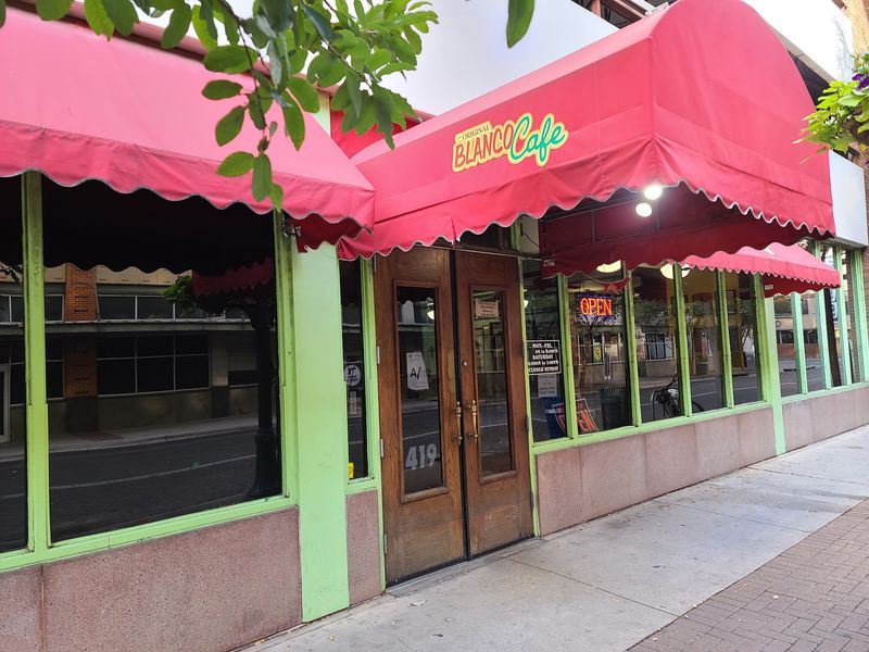 Downtown Location Made For Early Risers