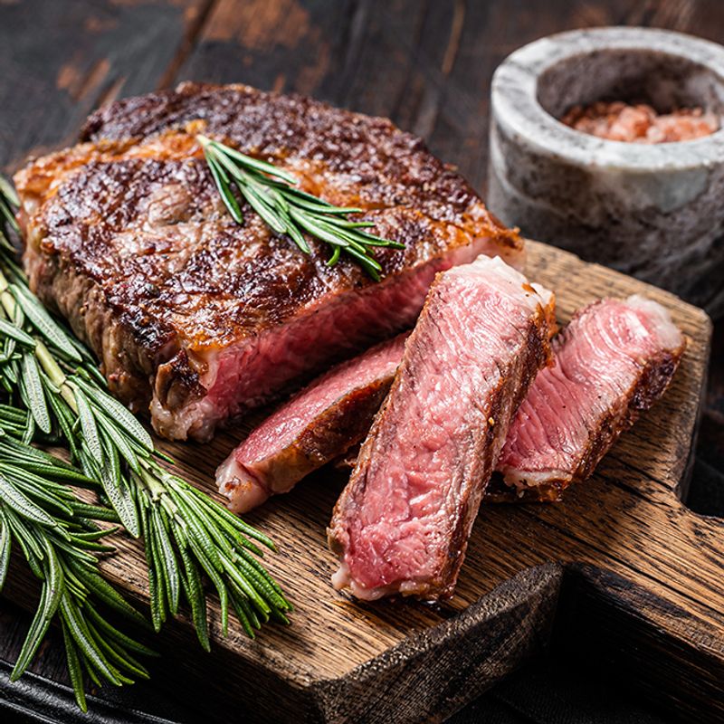 Farm Fresh Meat Delivered or at the Market Farm Fresh Meat Delivered or at the Market
