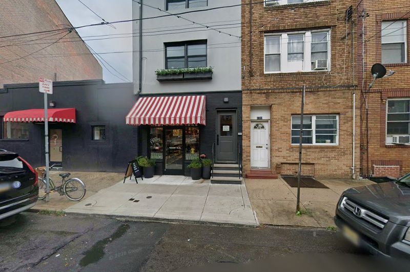 Find the Shop Right on One of South Philly's Busiest Corners