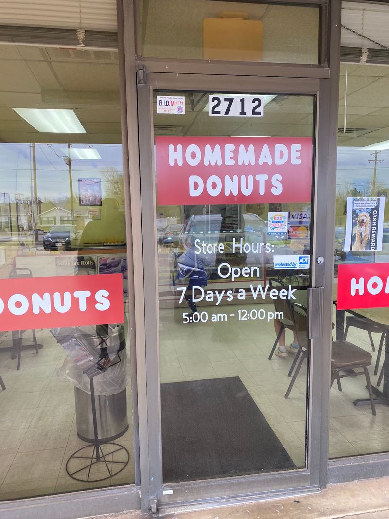 Finding Homemade Donuts on Santa Fe Avenue