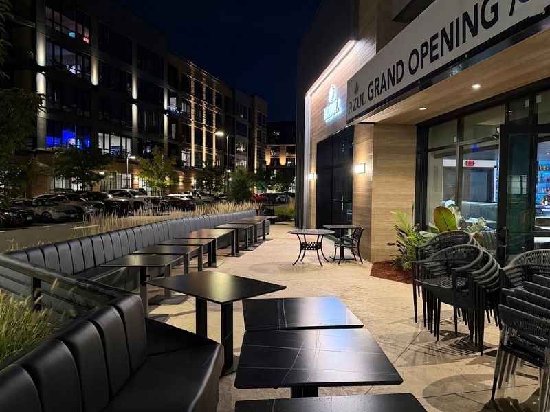 Finding Your Way To The Riverside Neighborhood