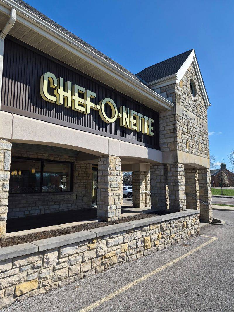 Finding Your Way To This Upper Arlington Classic Finding Your Way To This Upper Arlington Classic