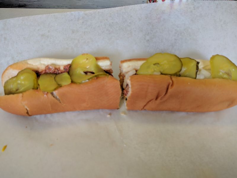 Footlongs Rule Here, So Arrive With a Real Appetite