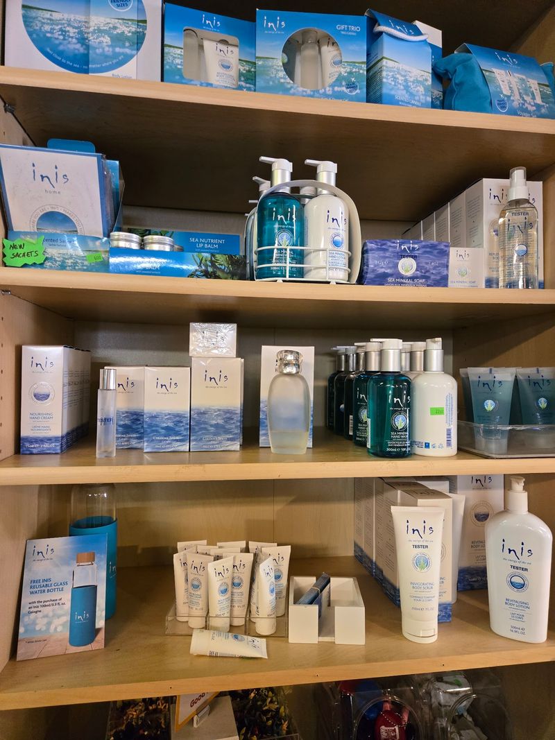Forgot Your Toothbrush? Relax, Help Is Nearby Forgot Your Toothbrush? Relax, Help Is Nearby