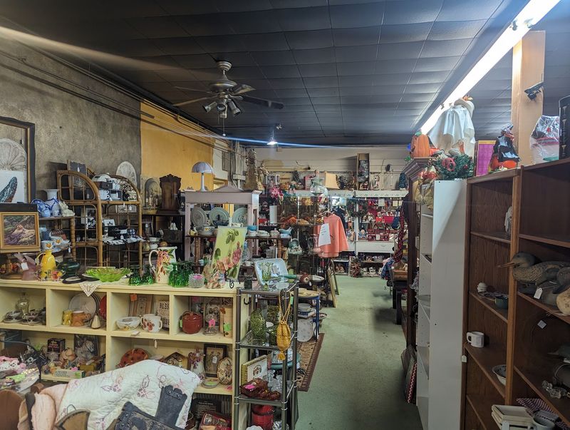 Forty Vendors, Forty Different Personalities