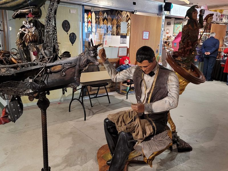 Free Galleries That Feel Like A Real Museum Visit