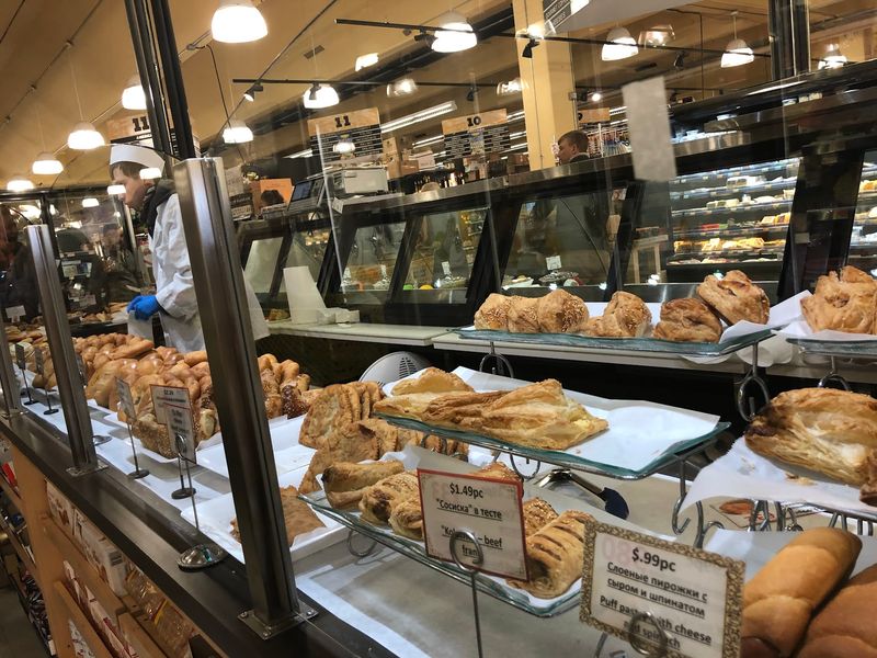 Fresh Bread From Faraway Bakeries Smells Like a Detour Worth Taking