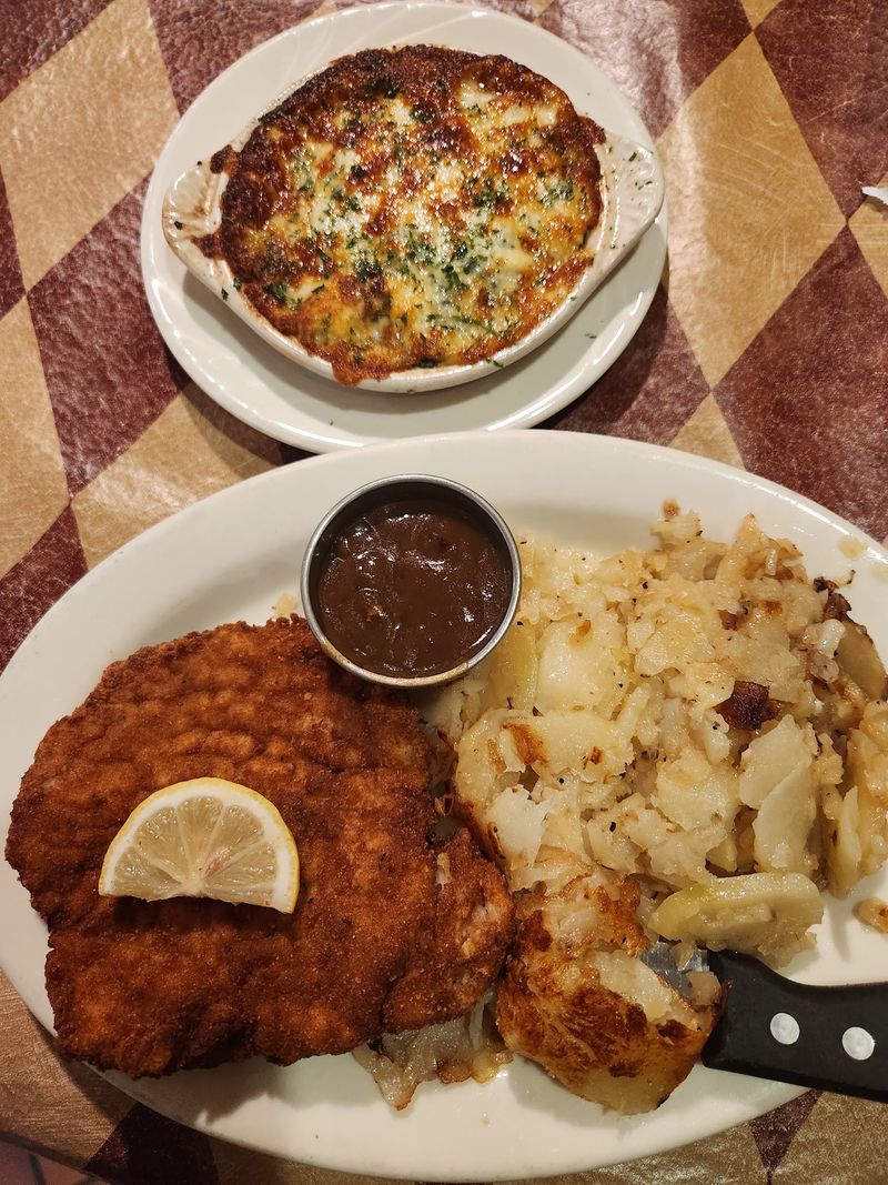 Fried Chicken From 1961 Keeps The American Side Strong Fried Chicken From 1961 Keeps The American Side Strong