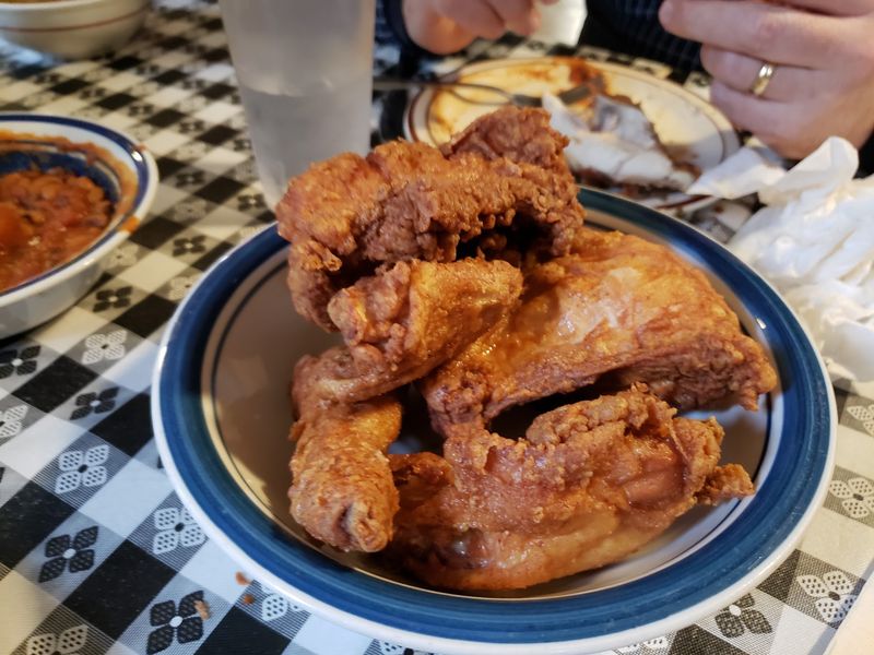 Fried Chicken Steals the Spotlight Fried Chicken Steals the Spotlight