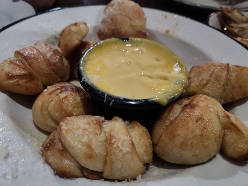 Garlic Knots Deserve Their Own Fan Club Here