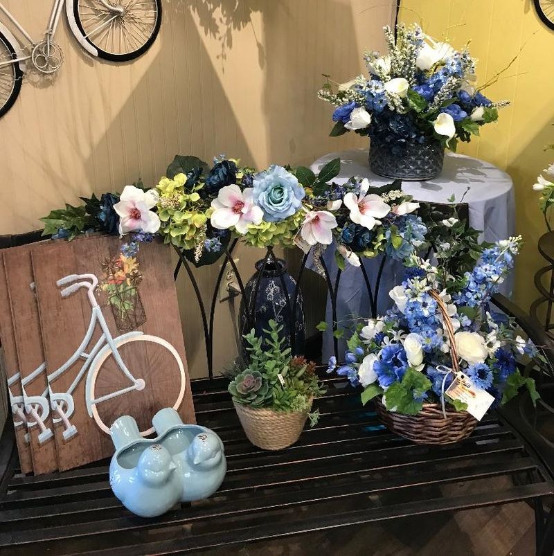 Gifts and Decor That Aren't Just Petals Gifts and Decor That Aren't Just Petals