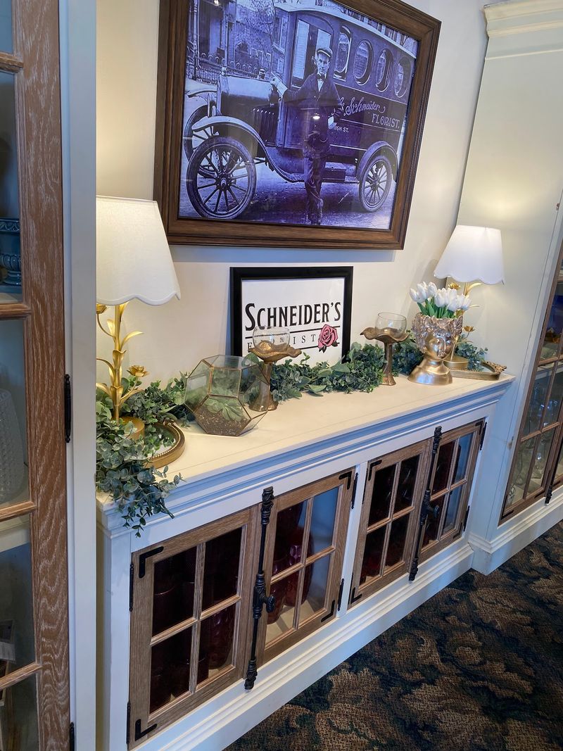 Glenna Schneider Opened The Doors In 1909 Glenna Schneider Opened The Doors In 1909