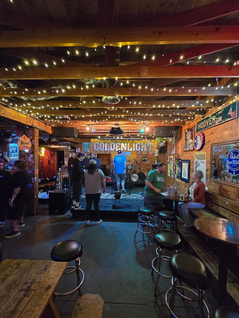 GoldenLight Cafe & Cantina
